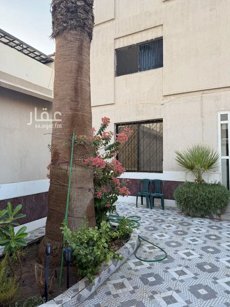 فيلا للبيع في شارع الأنجب, حي السليمانية, مدينة الرياض, منطقة الرياض صورة 2