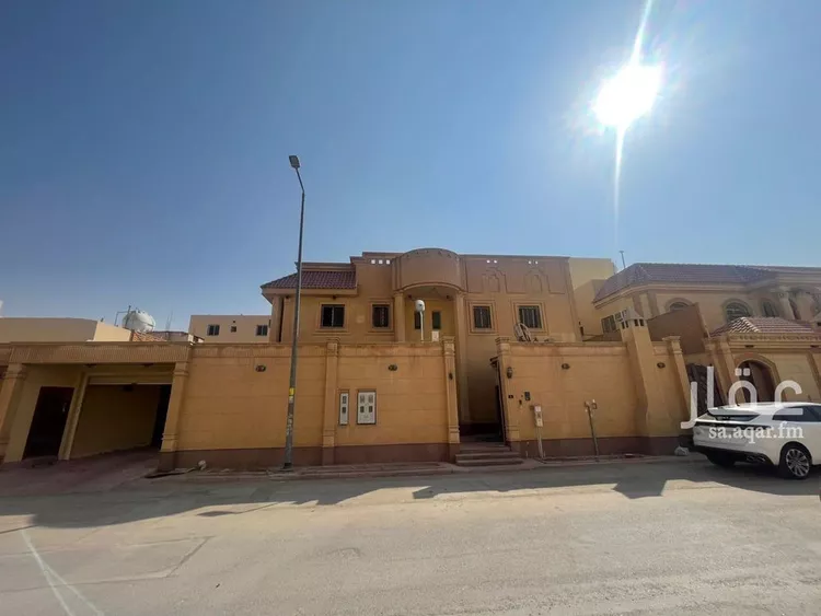 فيلا للبيع في شارع الفرع, حي إشبيلية, مدينة الرياض, منطقة الرياض صورة 2