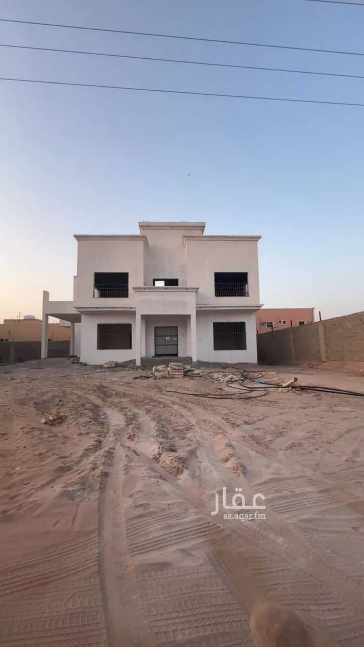 فيلا للبيع في شارع احد بني زيد ، حي القيروان ، وادي الدواسر ، وادي الدواسر صورة 2