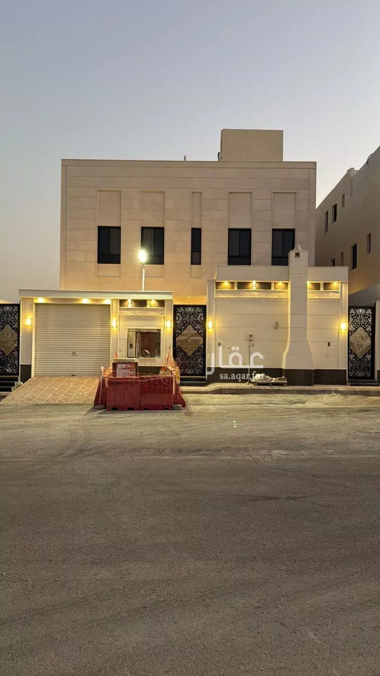 فيلا للبيع في شارع إبراهيم بن عبدالله آل حسين, حي ظهرة لبن, مدينة الرياض, منطقة الرياض صورة 2