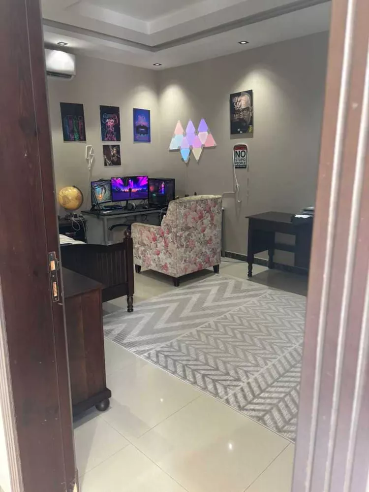 دور للبيع في شارع الزراعة, حي الياسمين, مدينة الرياض, منطقة الرياض صورة 4