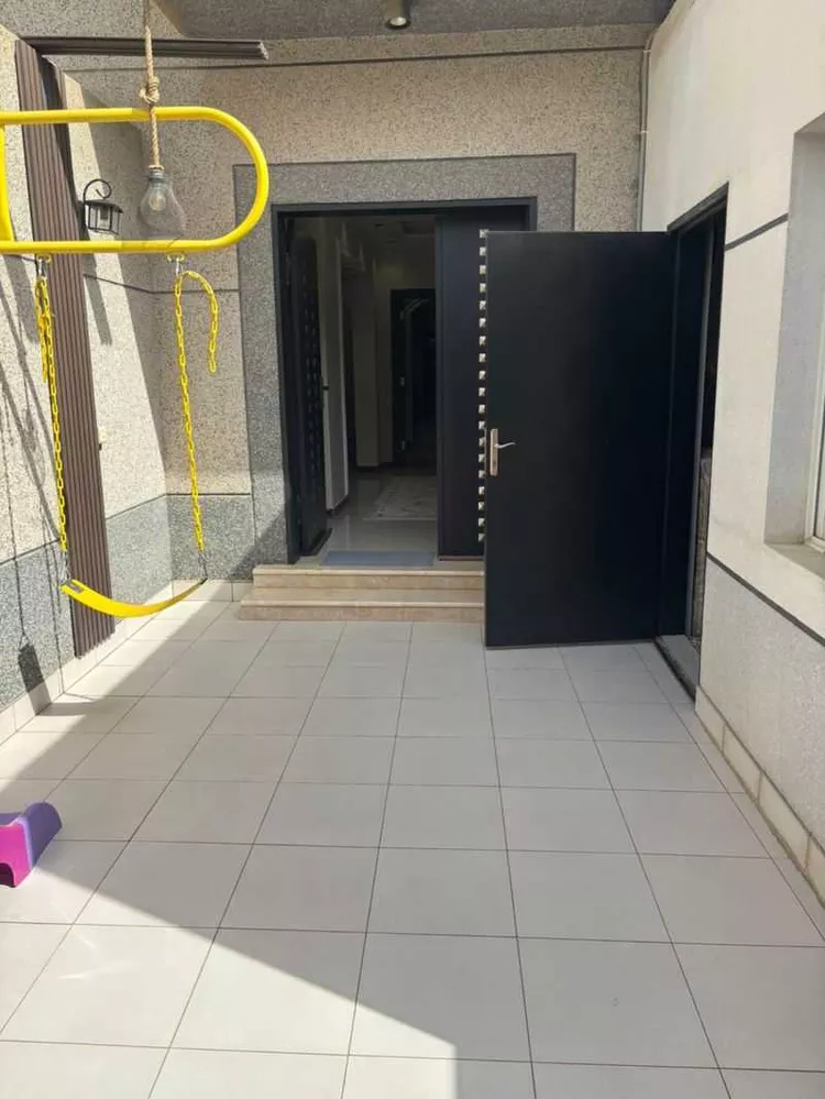 دور للبيع في شارع الزراعة, حي الياسمين, مدينة الرياض, منطقة الرياض صورة 2