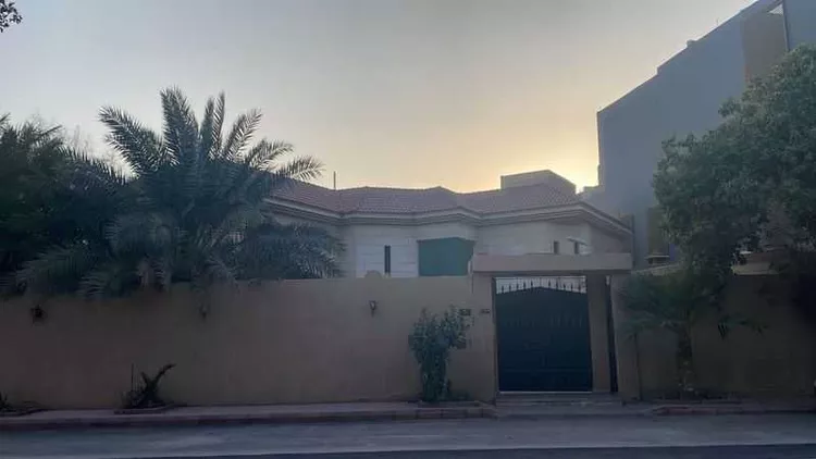 فيلا للبيع في شارع الأمير عبدالمجيد بن عبدالعزيز, حي الريان, مدينة الرياض, منطقة الرياض صورة 3