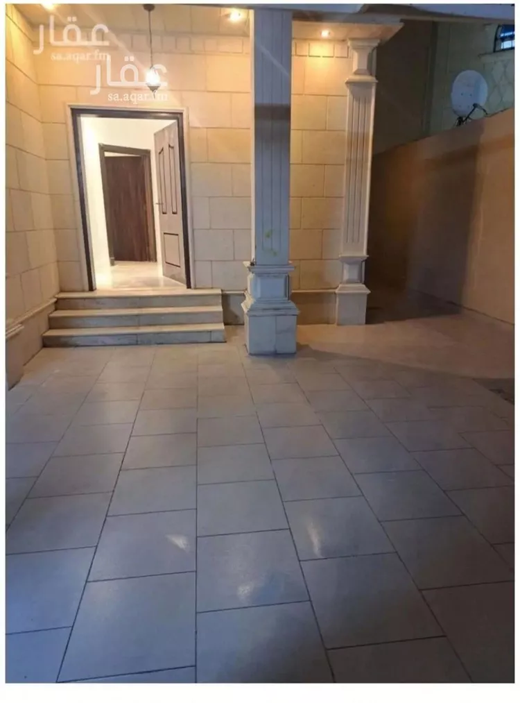 فيلا للإيجار في شارع البلدة, حي الحمراء, مدينة الرياض, منطقة الرياض صورة 3