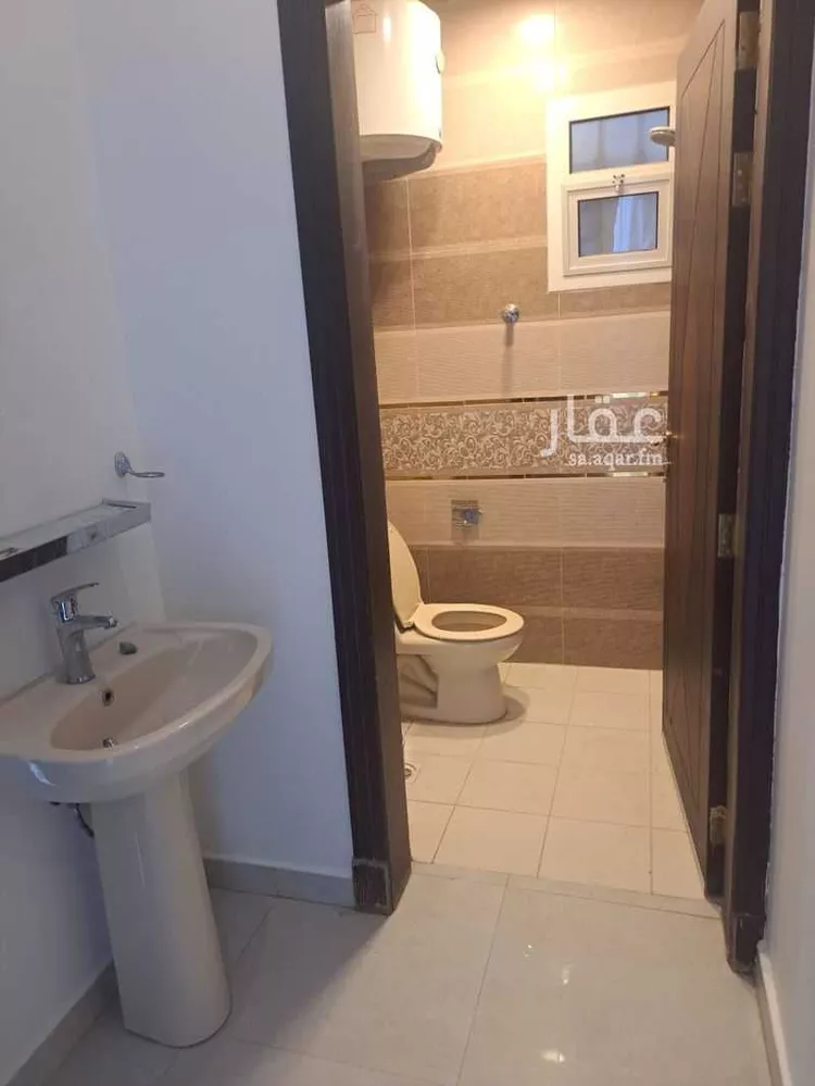 Floor for Rent in Riyadh Al Hamra 3
