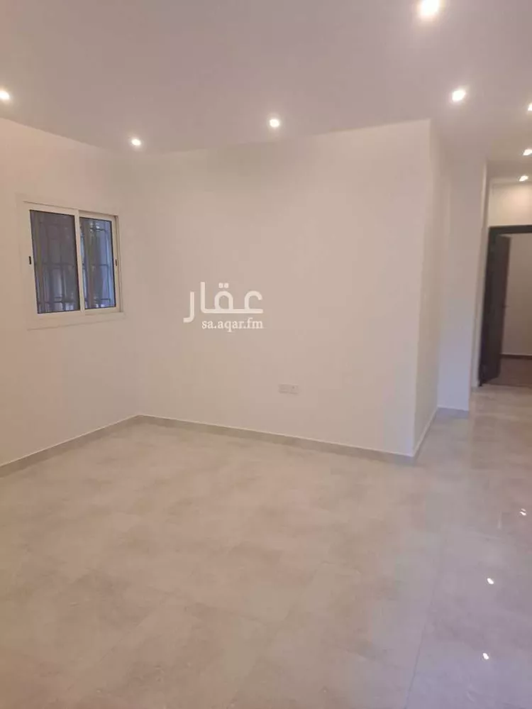 Floor for Rent in Riyadh Al Hamra 4