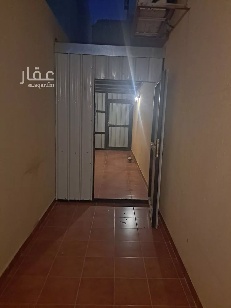 دور للإيجار في شارع المقاماتي, حي الحمراء, مدينة الرياض, منطقة الرياض صورة 4