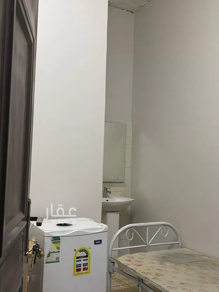 غرفة للإيجار في شارع البطاح, حي الحمراء, مدينة الرياض, منطقة الرياض صورة 3