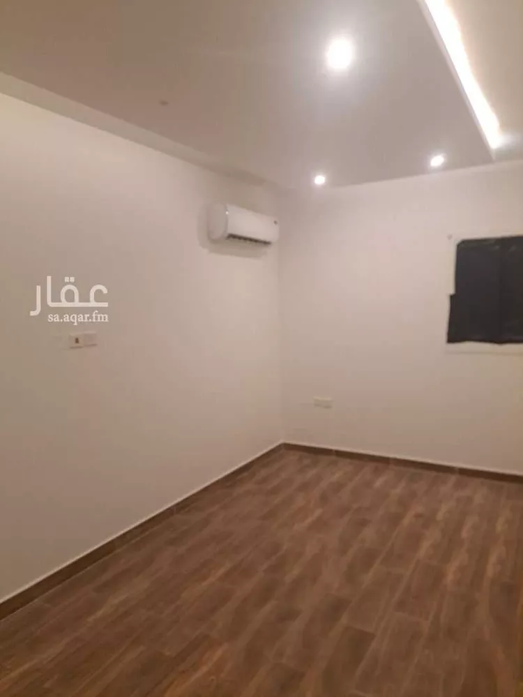 Floor for Rent in Riyadh Al Hamra 10