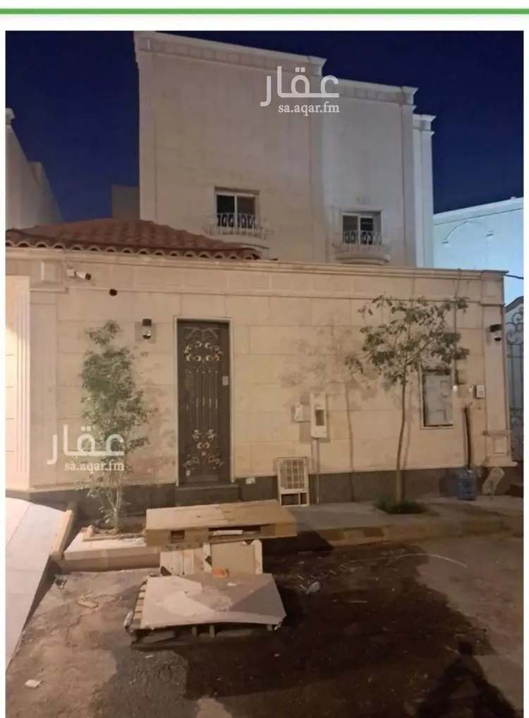فيلا للإيجار في شارع البلدة, حي الحمراء, مدينة الرياض, منطقة الرياض