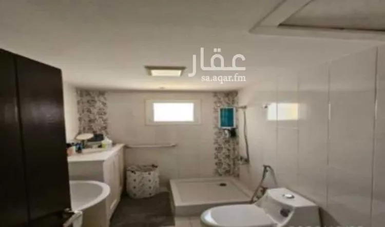 فيلا للإيجار في شارع جبل المشايخ, حي الملك عبدالعزيز, مدينة الرياض, منطقة الرياض صورة 3