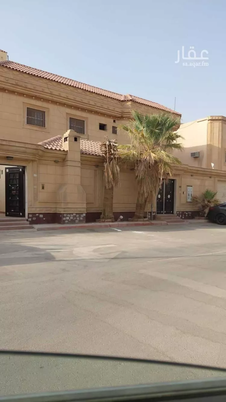 فيلا للبيع في شارع العرقين, حي إشبيلية, مدينة الرياض, منطقة الرياض صورة 2