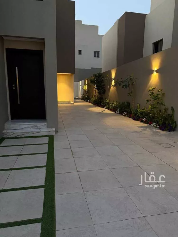 فيلا للبيع في شارع ابي المكارم بن مفرج, حي عكاظ, مدينة الرياض, منطقة الرياض صورة 4