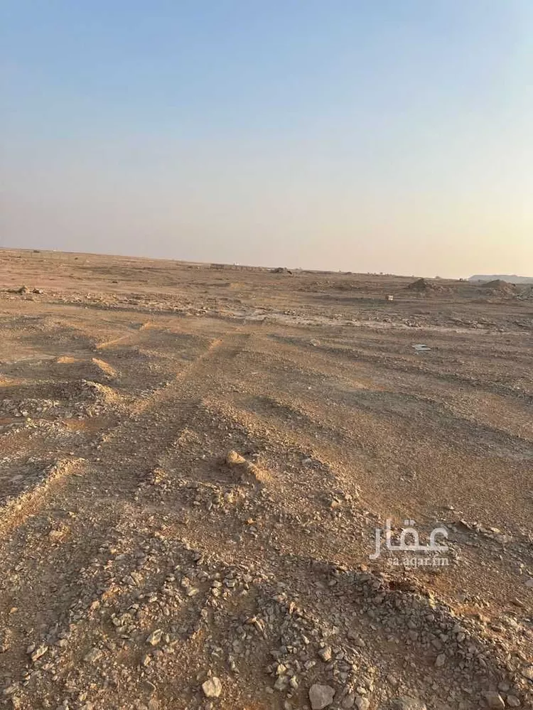 أرض للبيع في شارع 393647, حي عريض, مدينة الرياض, منطقة الرياض 7