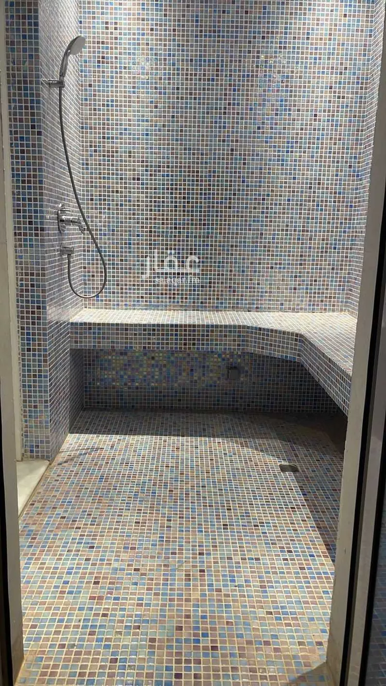 مكتب تجاري للإيجار في شارع سعود ابن فيصل الفرعي, حي العقيق, مدينة الرياض, منطقة الرياض صورة 4