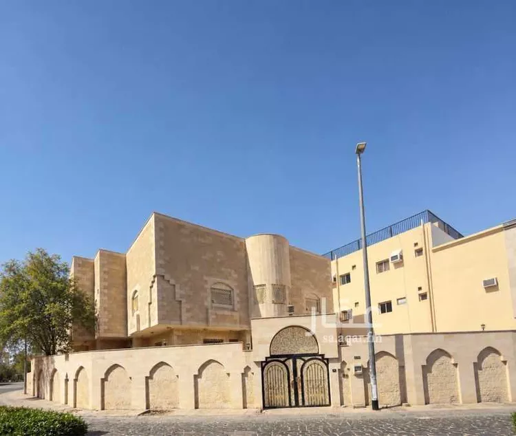 فيلا للبيع في شارع الحارث ابن حاطب الاوسي, حي العيون, مدينة المدينة المنورة, منطقة المدينة المنورة
