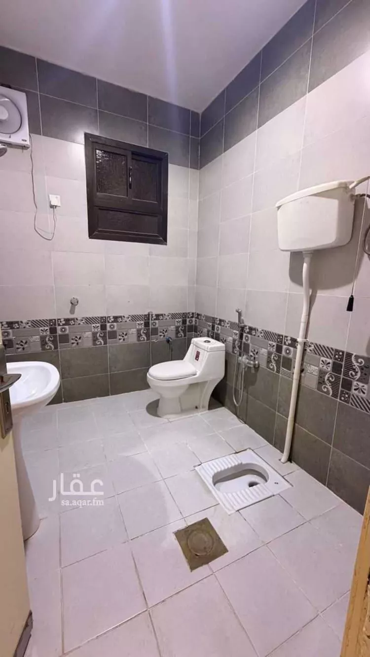 فيلا للبيع في شارع الدار الحمراء, حي المنصورة, مدينة الرياض, منطقة الرياض 18