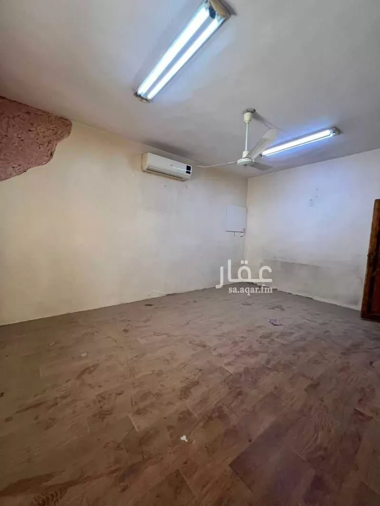 فيلا للبيع في شارع الثميلات, حي الملز, مدينة الرياض, منطقة الرياض صورة 5
