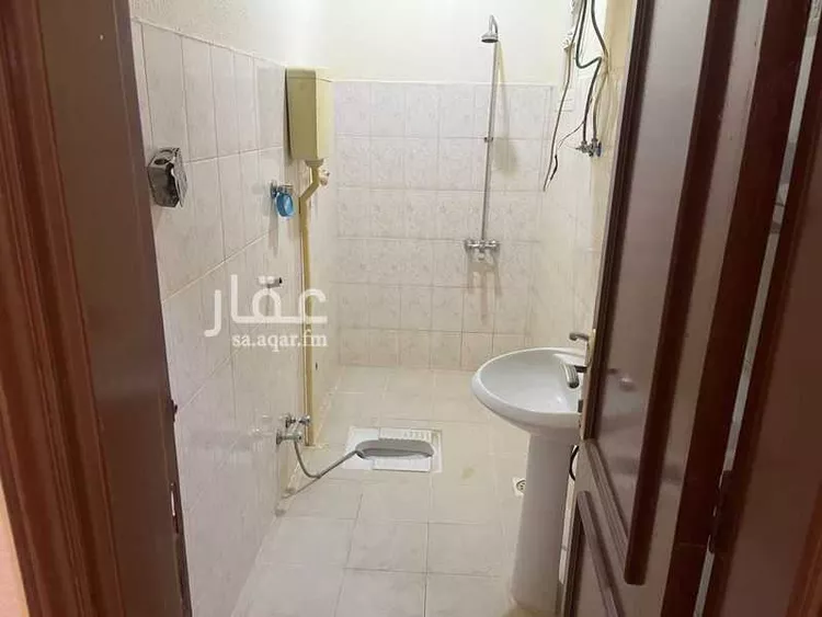 شقة للإيجار في شارع الامير عبدالله ابن عبدالرحمن ، حي ظهرة العودة شرق ، الدرعية ، الدرعية صورة 2