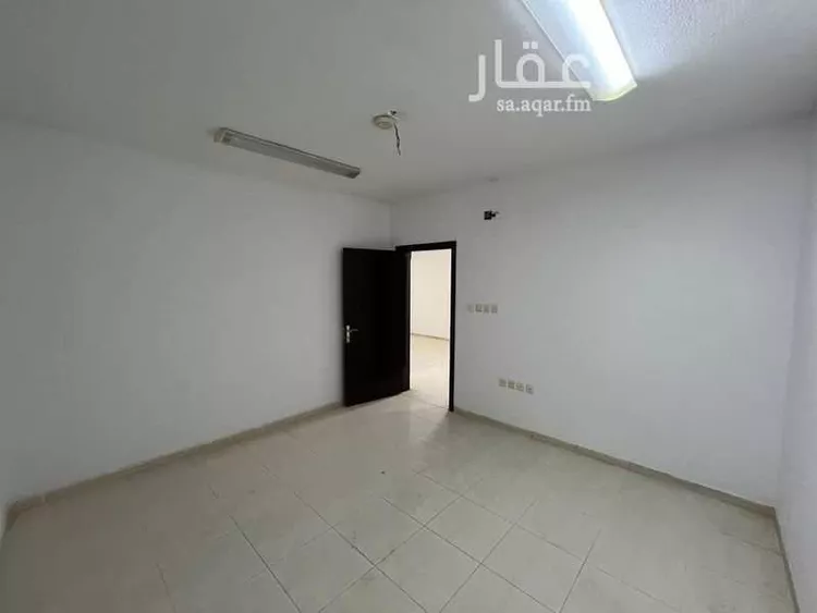 شقة للإيجار في شارع الملك عبد الله بن عبدالعزيز, حي العاصمة, مدينة امارة منطقة الرياض - الدرعيه, منطقة الرياض صورة 4