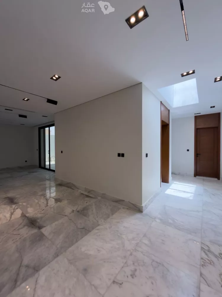 Villa for Sale in Jeddah Al Shera'a 7