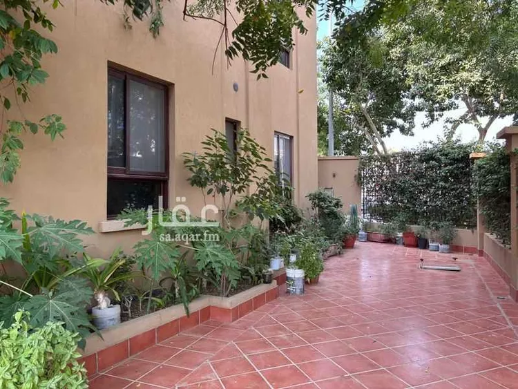 Building for Sale in Jeddah Al Hamadaniyah صورة 3