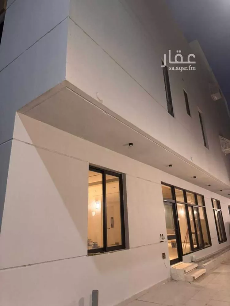 فيلا للبيع في شارع ابن طاهر, حي القراحين, مدينة الطائف, منطقة مكة المكرمة صورة 5