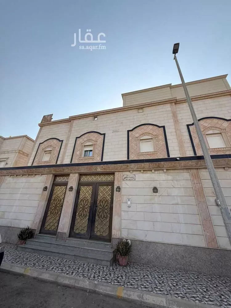 عمارة للبيع في شارع أحمد الأشبيلي, حي الحمدانية, مدينة جدة, منطقة مكة المكرمة صورة 2