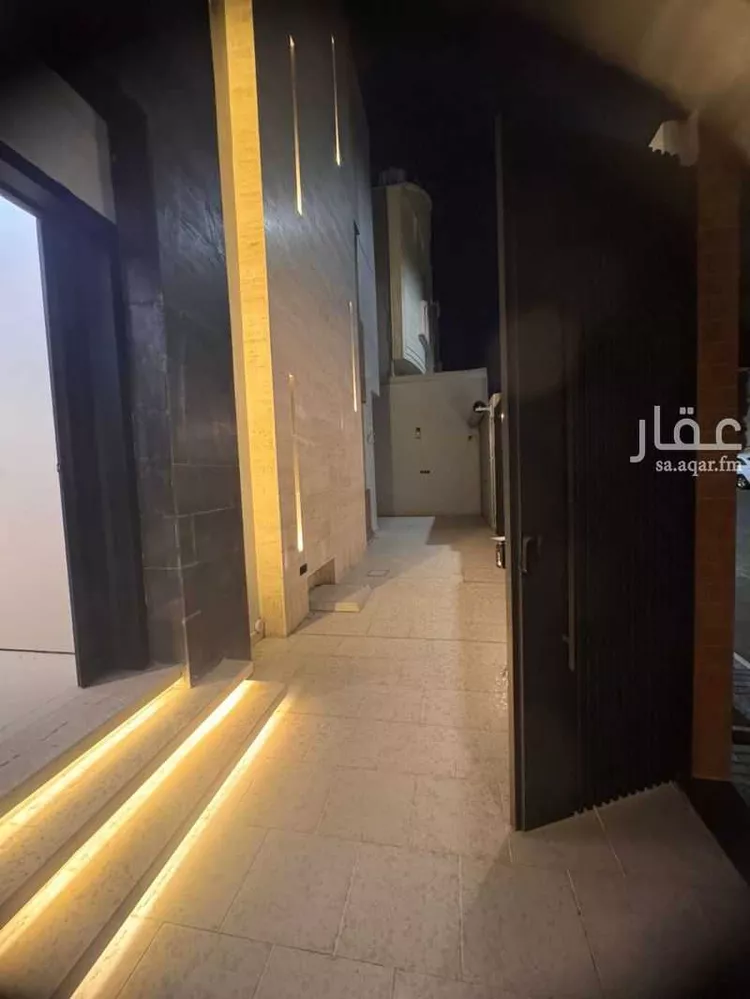 فيلا للبيع في شارع ابن طاهر, حي القراحين, مدينة الطائف, منطقة مكة المكرمة صورة 3