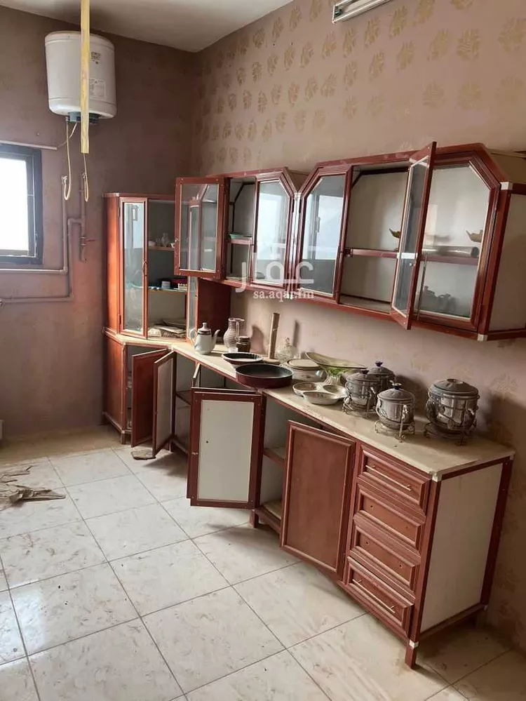 شقة للإيجار في شارع الشماسية, حي الروضة, مدينة بريدة, منطقة القصيم