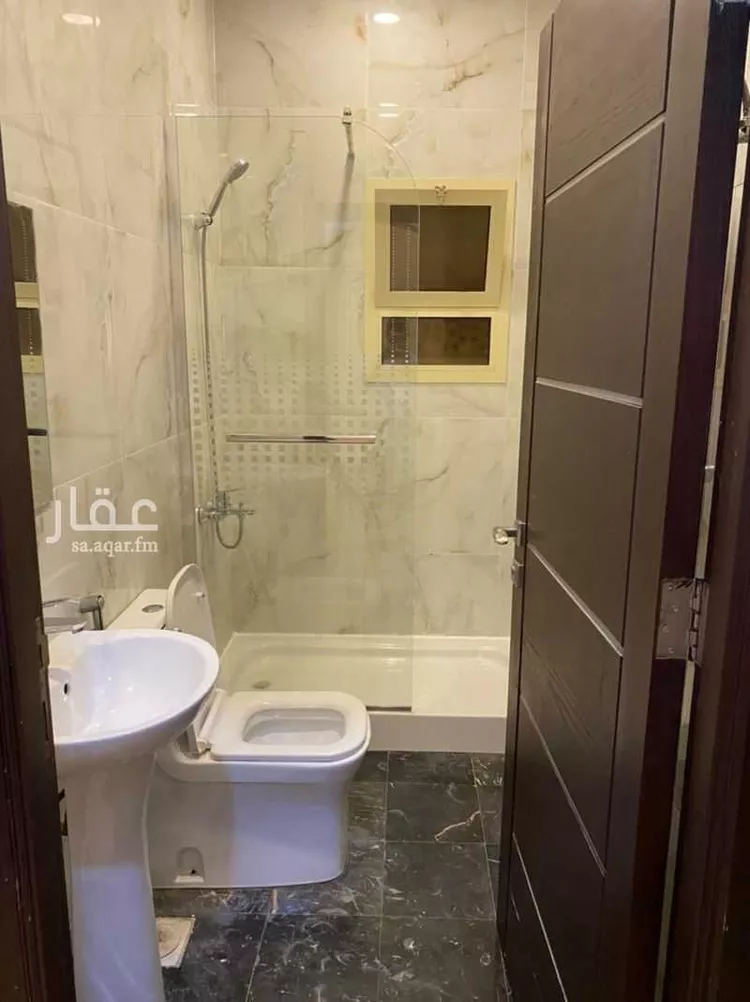 شقة للإيجار في شارع عثمان با عثمان, حي العزيزية, مدينة جدة, منطقة مكة المكرمة صورة 4