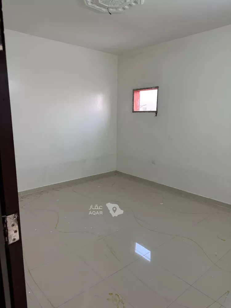 شقة للبيع في شارع العماد بن كثير, حي أحد, مدينة الرياض, منطقة الرياض 8