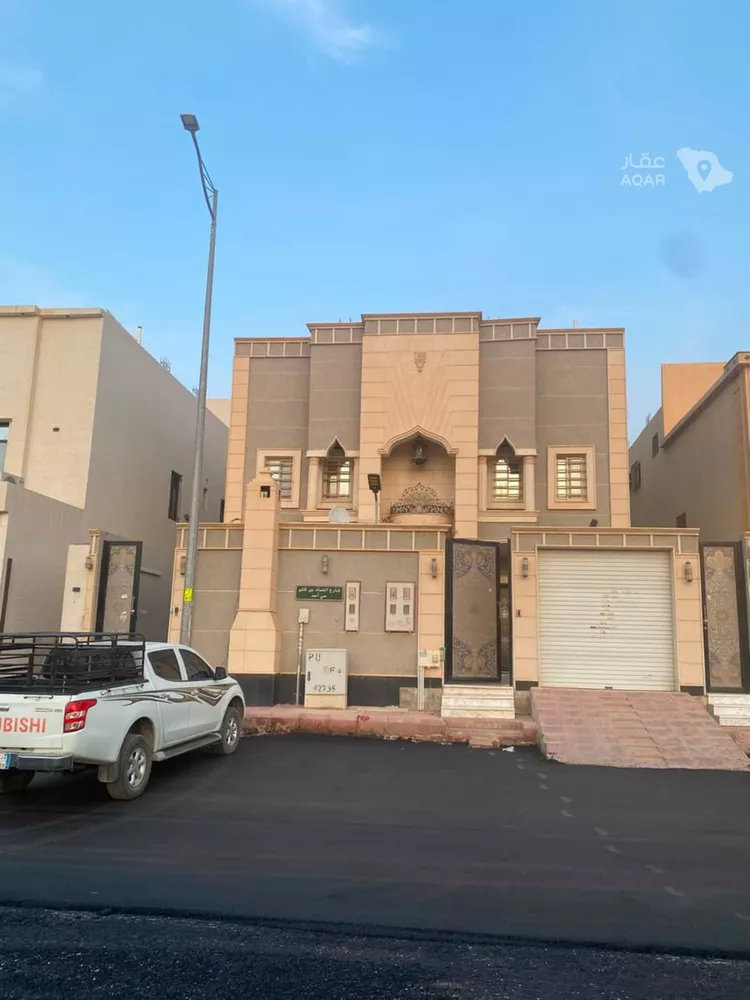 شقة للبيع في شارع العماد بن كثير ، حي أحد ، الرياض ، منطقة الرياض صورة 2