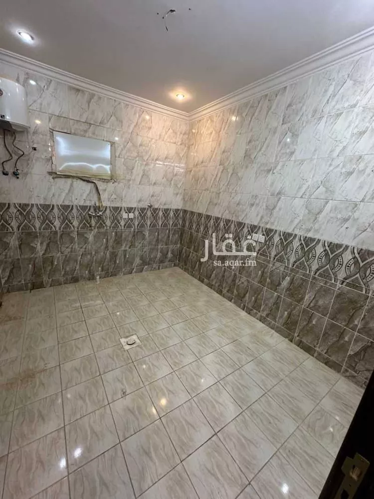 شقة للإيجار في شارع العماد بن كثير ، حي عريض ، الرياض ، منطقة الرياض صورة 5