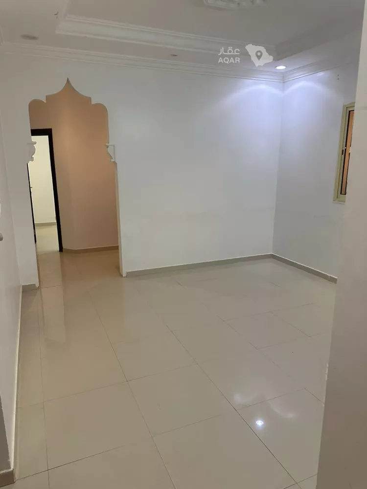شقة للبيع في شارع العماد بن كثير ، حي أحد ، الرياض ، منطقة الرياض 4