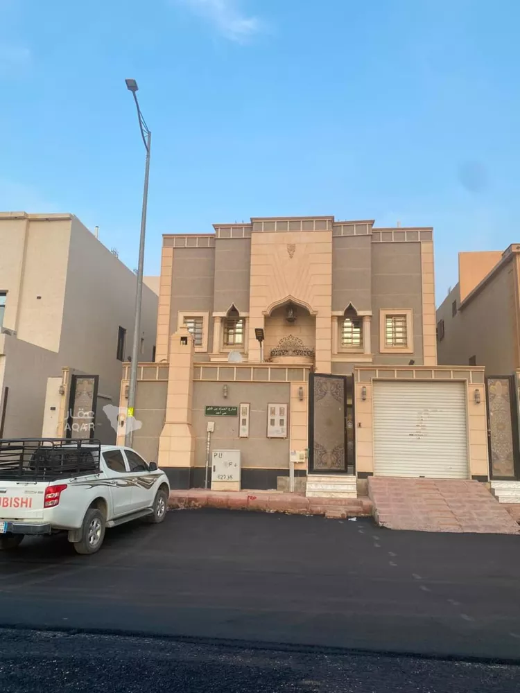 شقة للبيع في شارع العماد بن كثير ، حي أحد ، الرياض ، منطقة الرياض 2