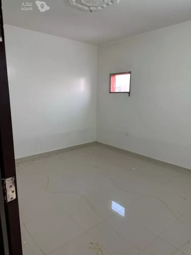شقة للبيع في شارع العماد بن كثير ، حي أحد ، الرياض ، منطقة الرياض 7