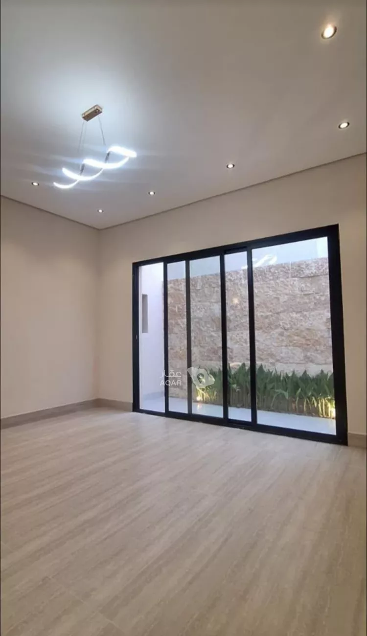 فيلا للبيع في شارع الرحمة, حي الأمواج, مدينة الخبر, المنطقة الشرقية 3