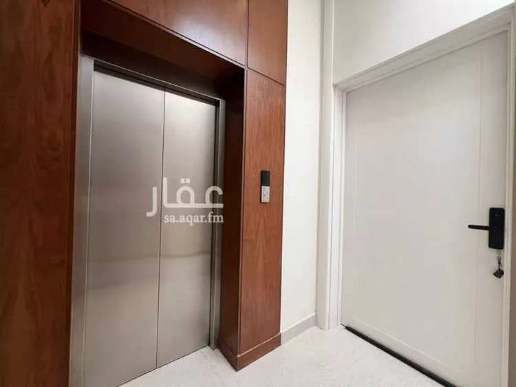دور للبيع في شارع أبي بكر المخزومي, حي القيروان, مدينة الرياض, منطقة الرياض صورة 3