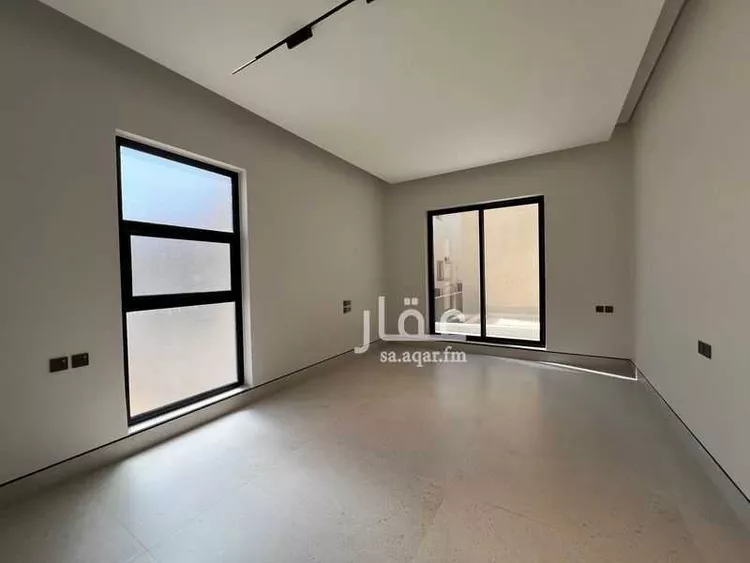Floor for Sale in Riyadh Al Qirawan 13
