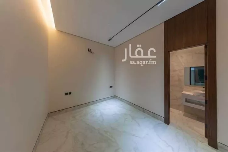Floor for Sale in Riyadh As Sahafah 11