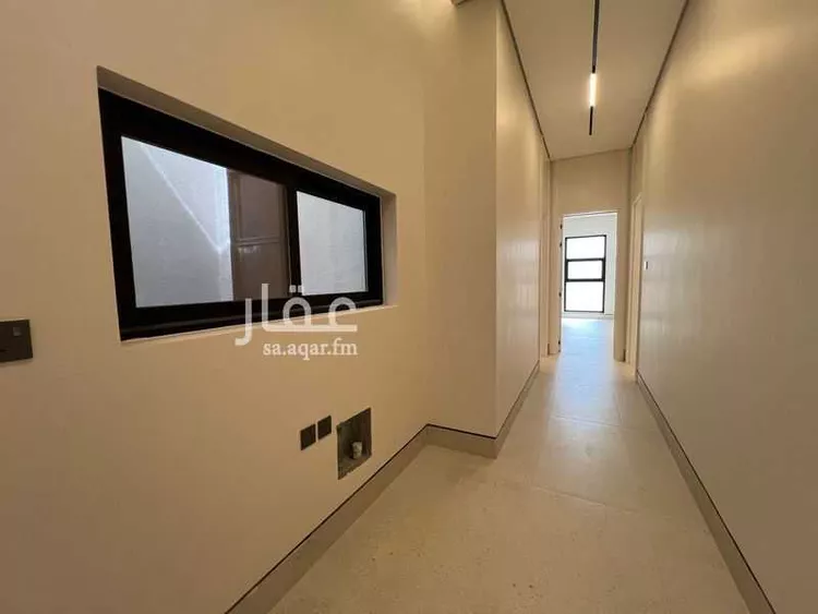 Floor for Sale in Riyadh Al Qirawan 11