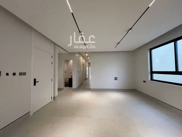 دور للبيع في شارع البكري الصديقي, حي القيروان, مدينة الرياض, منطقة الرياض صورة 5
