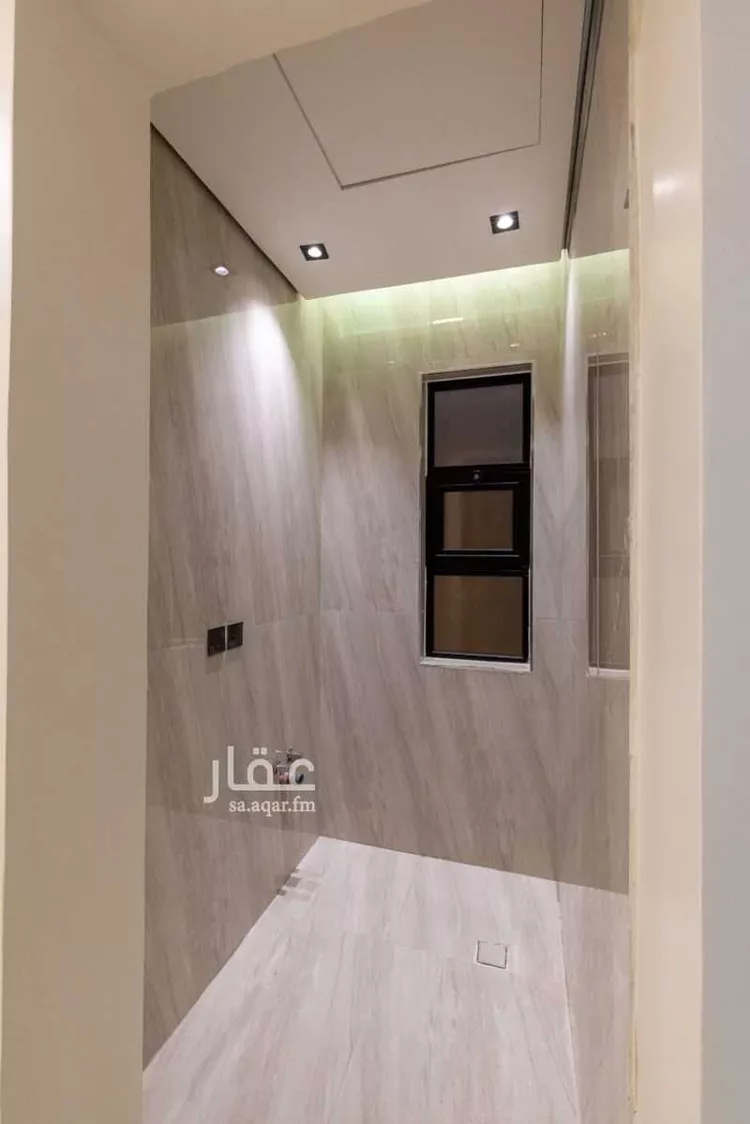 دور للبيع في شارع علي المغيدي, حي القيروان, مدينة الرياض, منطقة الرياض صورة 5