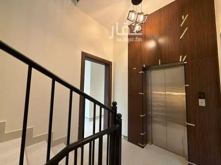 دور للبيع في شارع صالح المحمود, حي السويدي الغربي, مدينة الرياض, منطقة الرياض 9