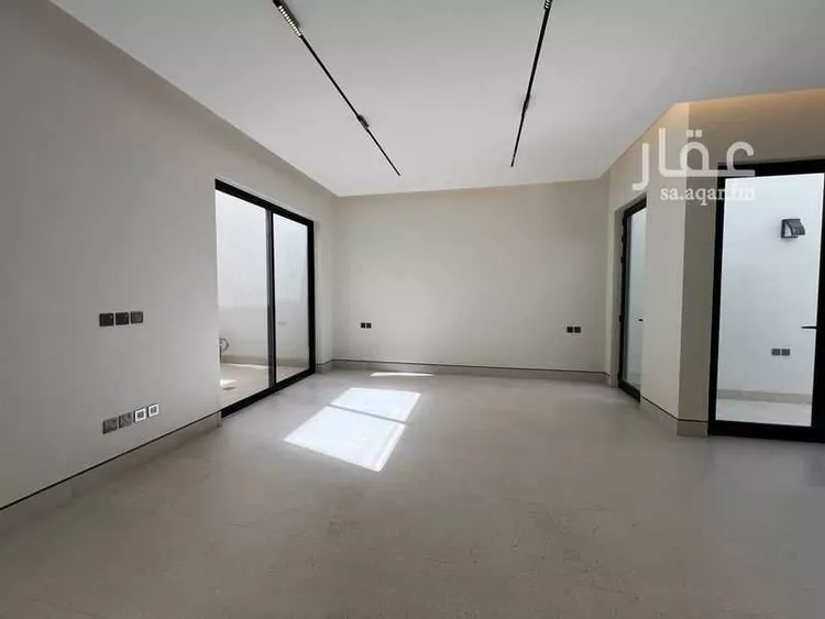 دور للبيع في شارع البكري الصديقي, حي القيروان, مدينة الرياض, منطقة الرياض صورة 2