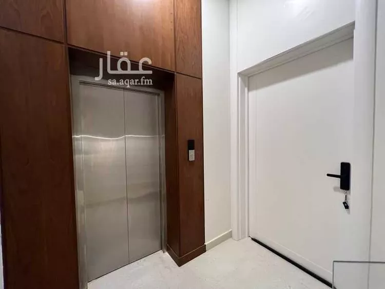 دور للبيع في شارع أبي بكر المخزومي, حي القيروان, مدينة الرياض, منطقة الرياض صورة 2