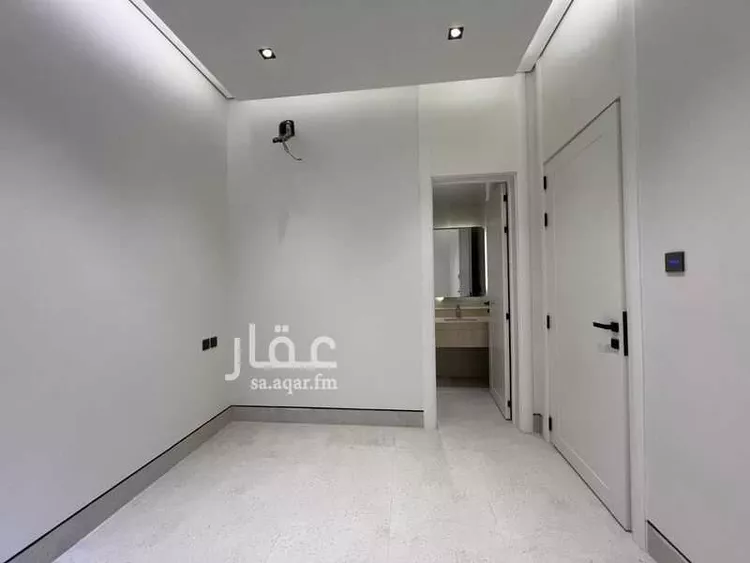 Floor for Sale in Riyadh Al Qirawan 10