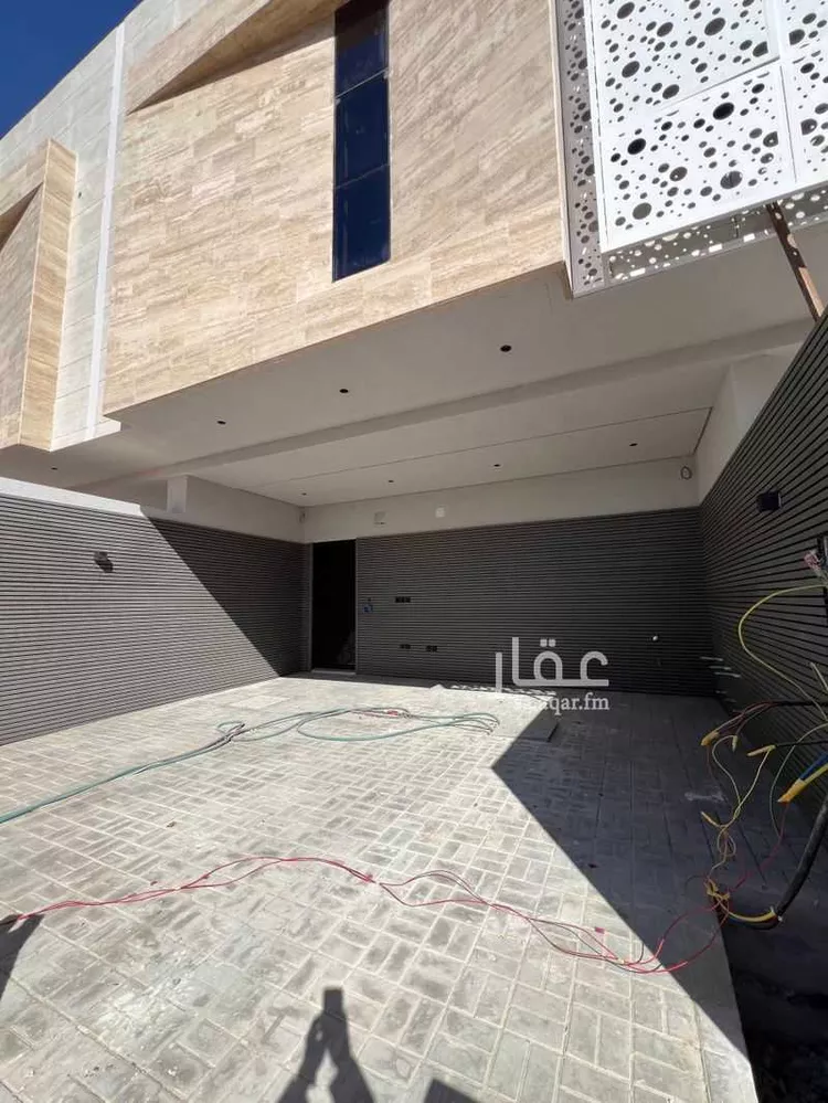 دور للبيع في شارع الحجور, حي النفل, مدينة الرياض, منطقة الرياض صورة 2