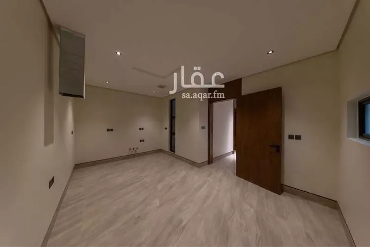 Floor for Sale in Riyadh Al Qirawan 10